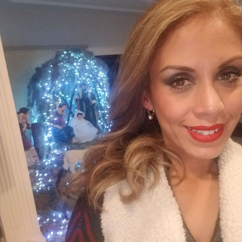 Meet your Posher, Edith